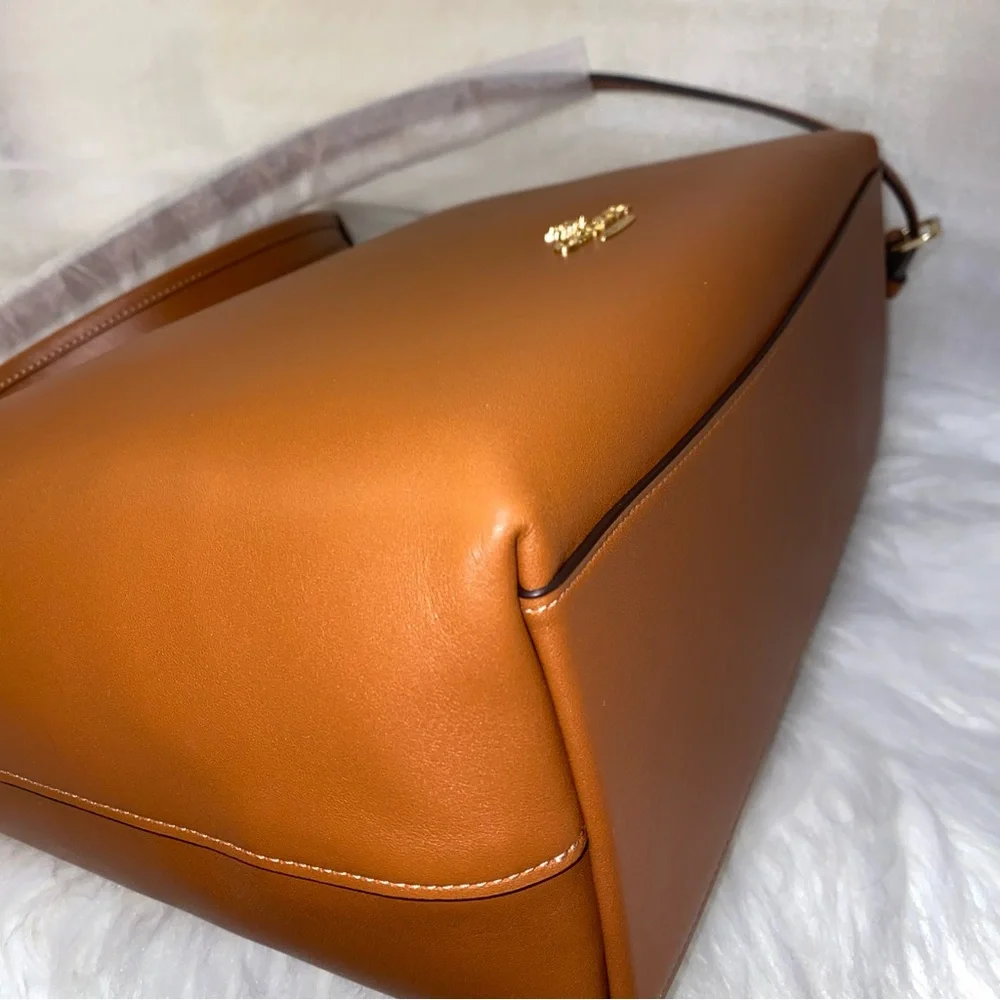 Coach smooth leather purse New